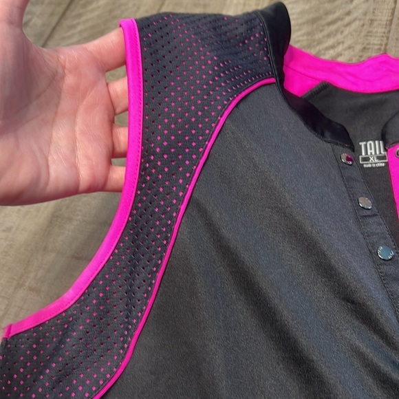 Tail Louisa Sleeveless Mini Mock Golf Shirt SUGAR RUSH with coordinating skort. - Picture 3 of 12